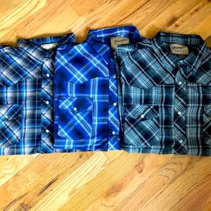 Lot of three long-sleeve snap front western shirts.